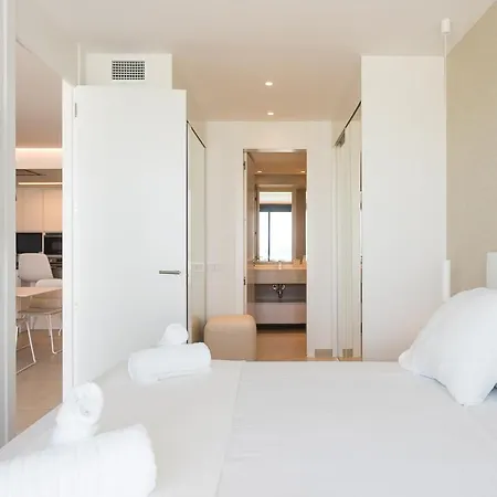 Apartup Beachfront Deluxe Denia