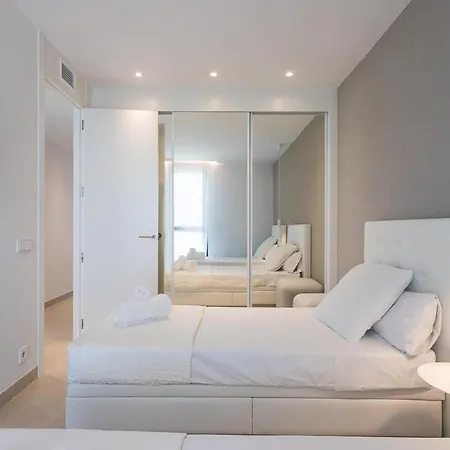 Apartment Apartup Beachfront Deluxe *