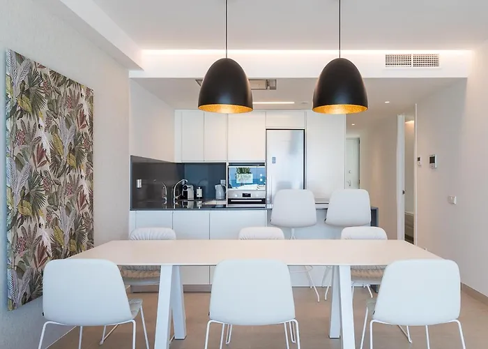 Apartup Beachfront Deluxe Lejlighed